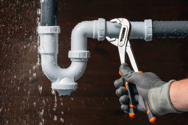 Professional Leak Detection technician working in Wingate, MD